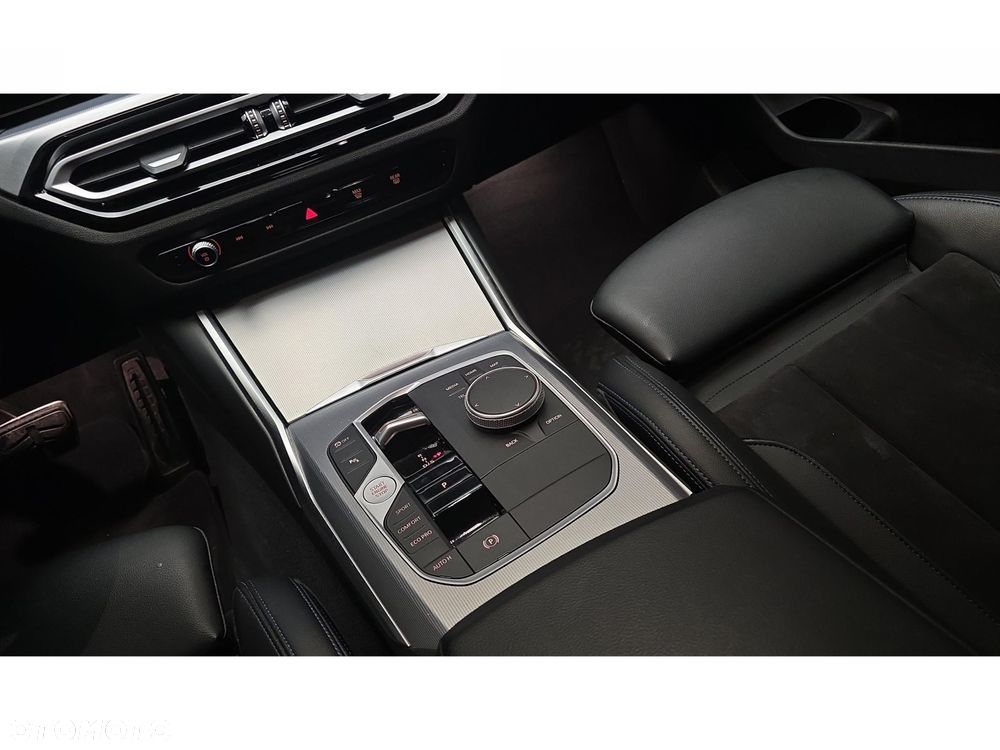 BMW Seria 3 - 27