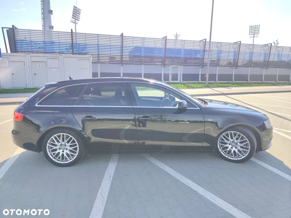 Audi A4 Avant 2.0 TDI Quattro - 8