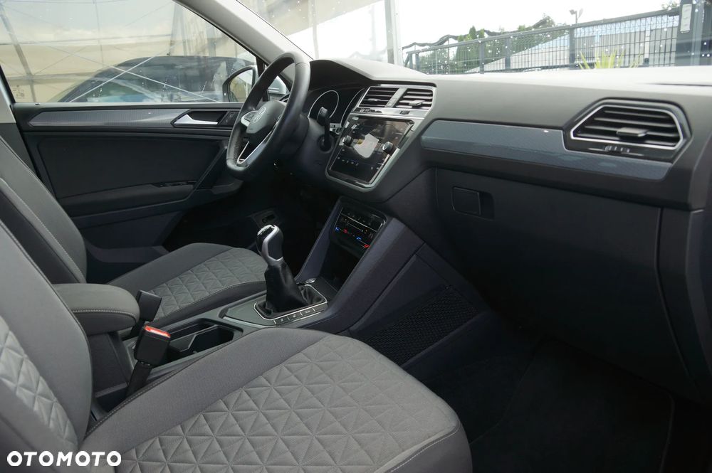 Volkswagen Tiguan 1.5 TSI EVO Life - 25