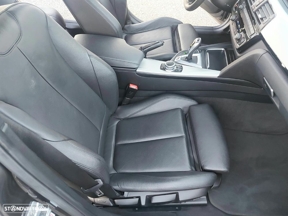 BMW 330 - 15