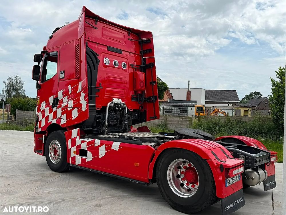Renault T 480 - 8