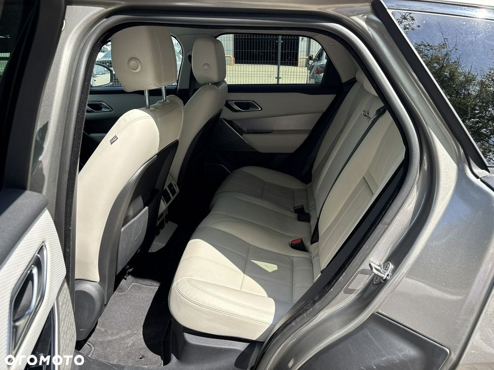 Land Rover Range Rover Velar 2.0 P250 R-Dynamic SE - 18