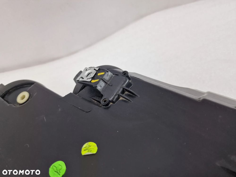 VW POLO VI 6 2G0 17- PRAWA LAMPA ZWYKŁA PRZEDNIA PRZÓD , NR 2G1941006 , NR AUKCJI LA391 - 7