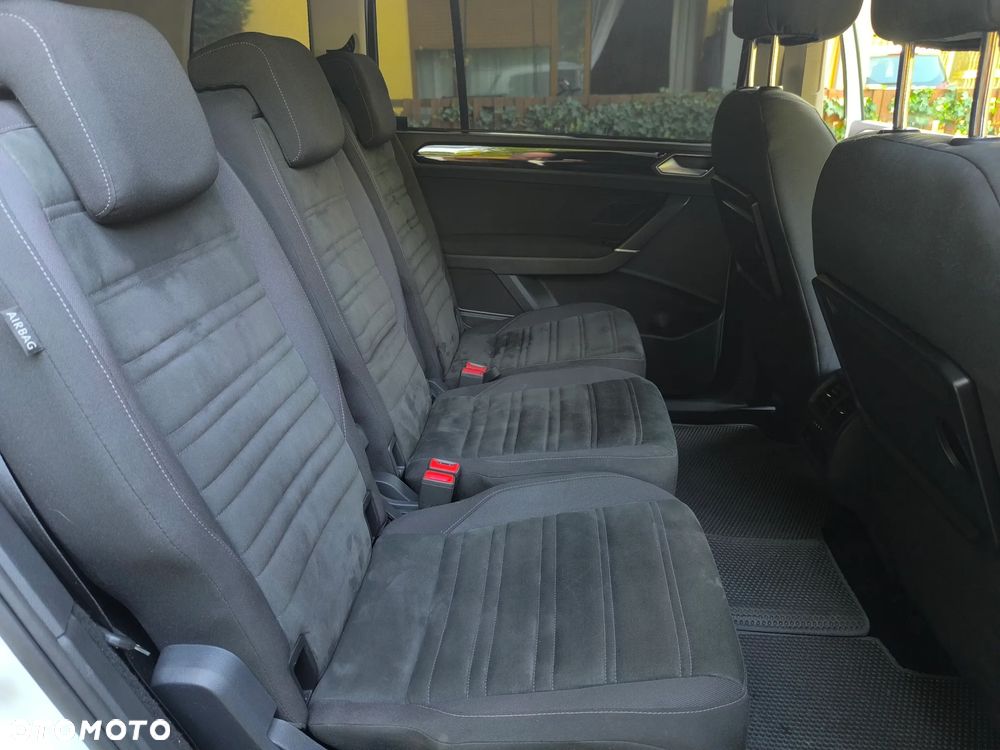 Volkswagen Touran 2.0 TDI BMT Comfortline DSG - 17