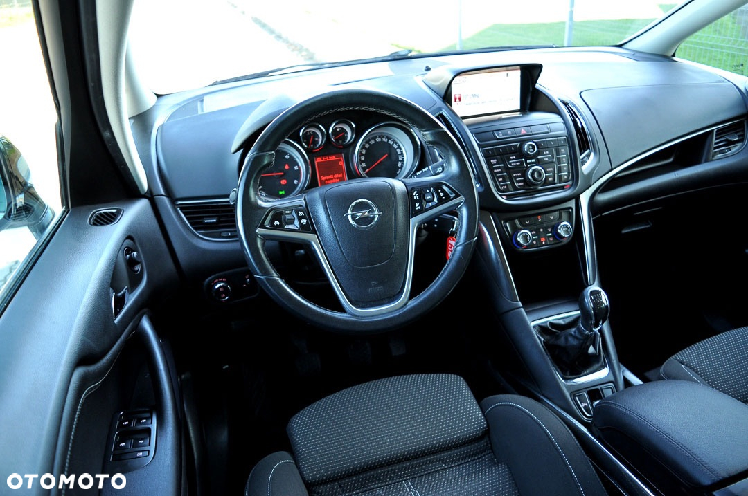 Opel Zafira 2.0 CDTI Cosmo - 14