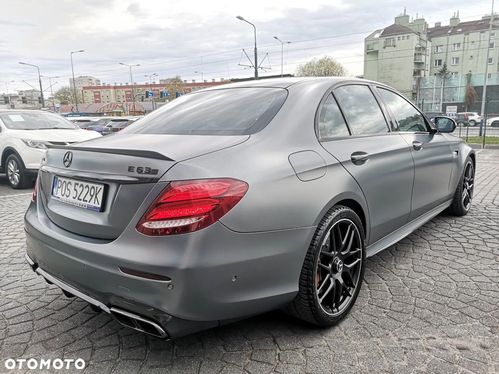 Mercedes-Benz Klasa E AMG 63 S 4-Matic+ - 2