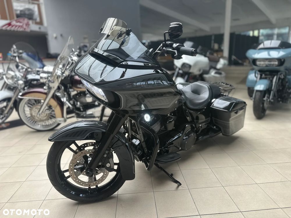 Harley-Davidson Touring Road Glide - 6