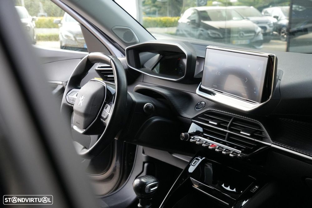 Peugeot 2008 1.2 PureTech Allure Pack - 23