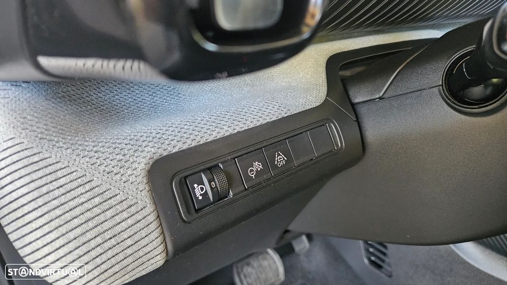 Citroën e-C3 44 kWh Autonomia Conforto Max — fotografia 16
