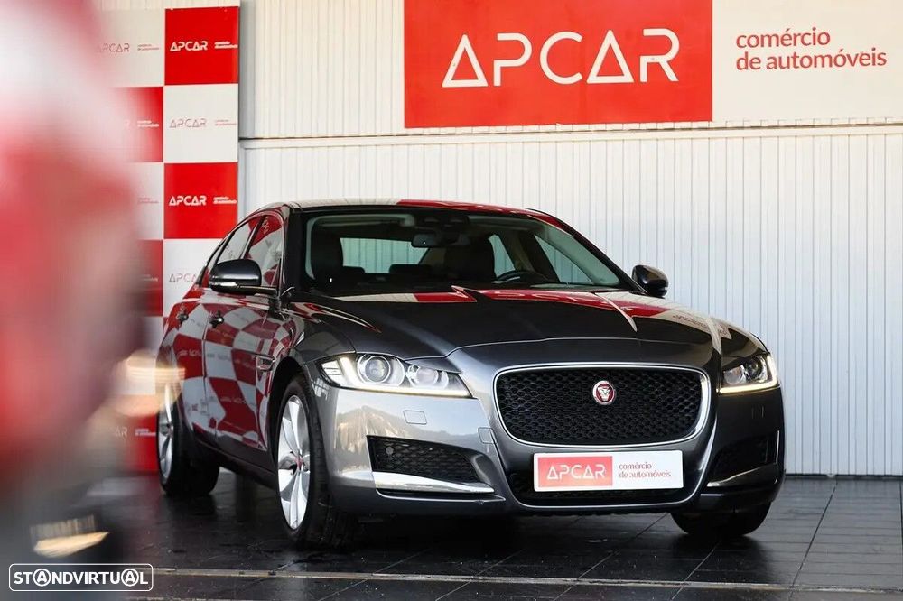 Jaguar XF 2.0 D R-Sport Aut. - 12