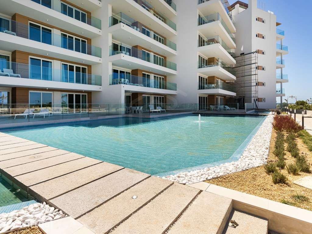 Exclusivo Apartamento T2 na primeira linha da praia, Vilamoura, Alg... - Grande imagem: 2/43