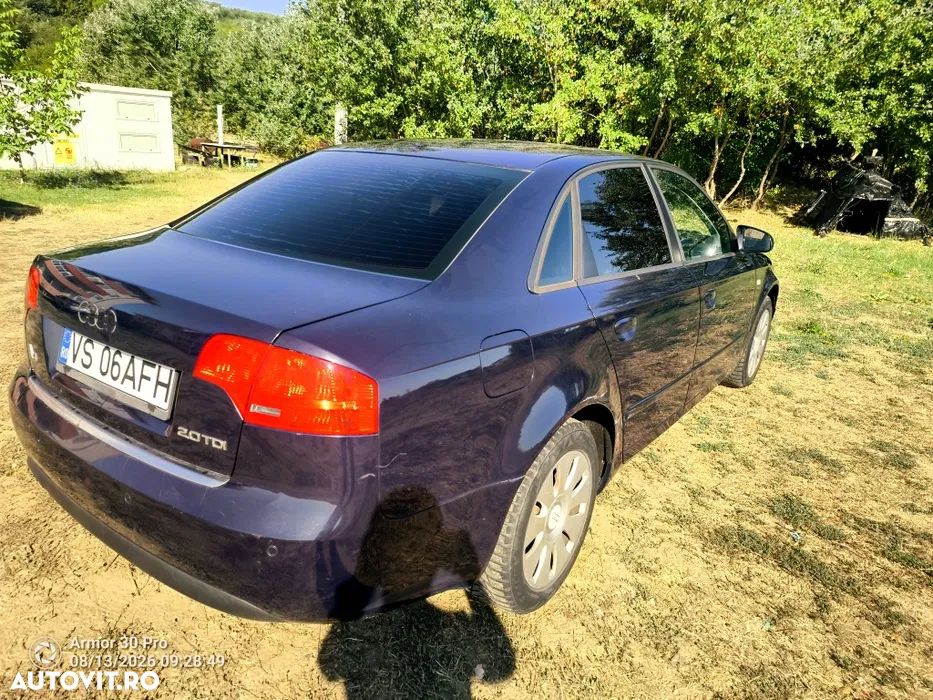 Audi A4 Limuzina - 2