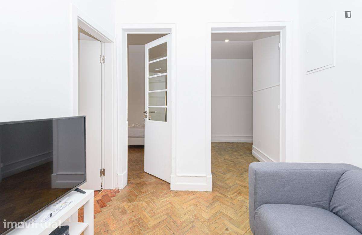 Quarto - localizado em Lapa Lisbon - Grande imagem: 5/17