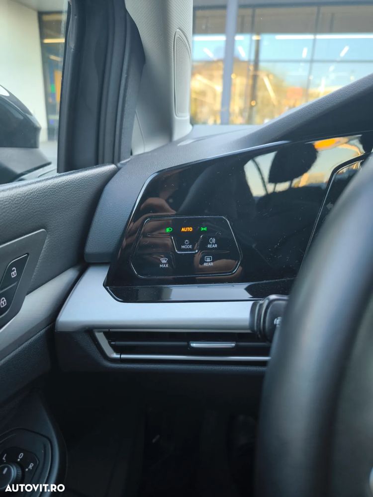 Volkswagen Golf 2.0 TDI Highline - 19