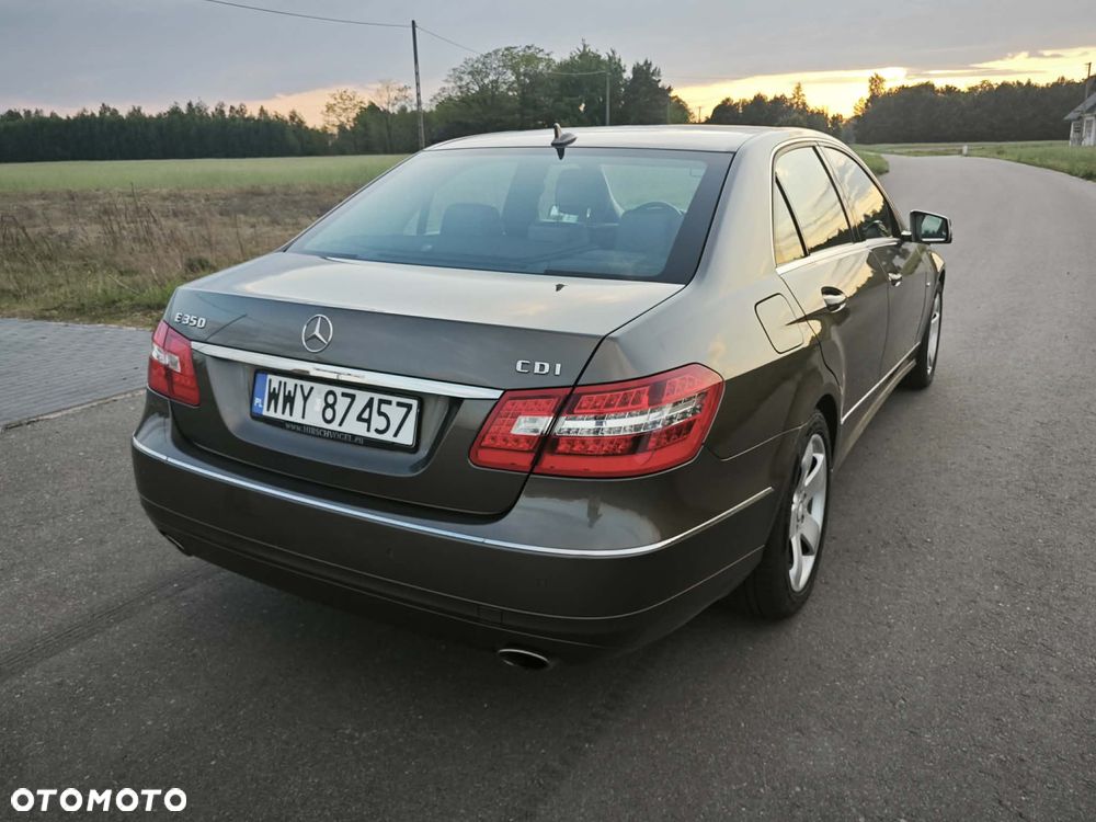 Mercedes-Benz Klasa E 350 CDI BlueEff Avantgarde - 5