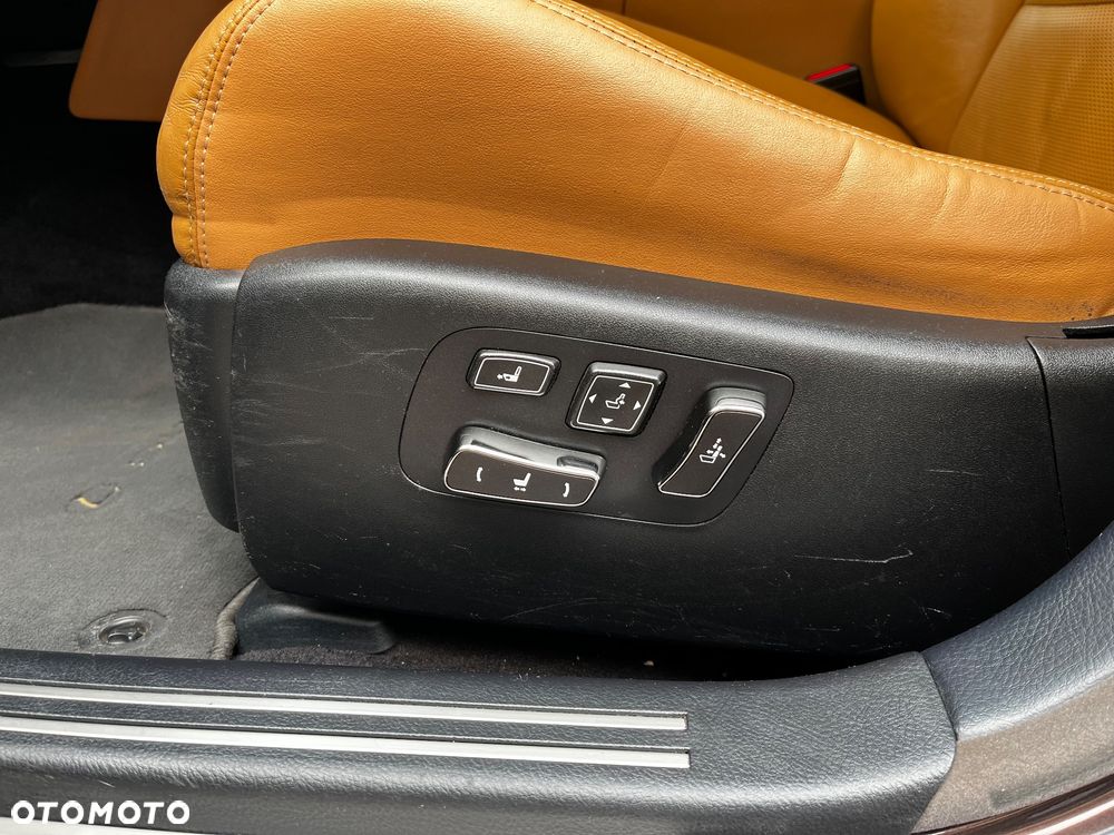 Lexus LS 460 Elite AWD EU6 - 17