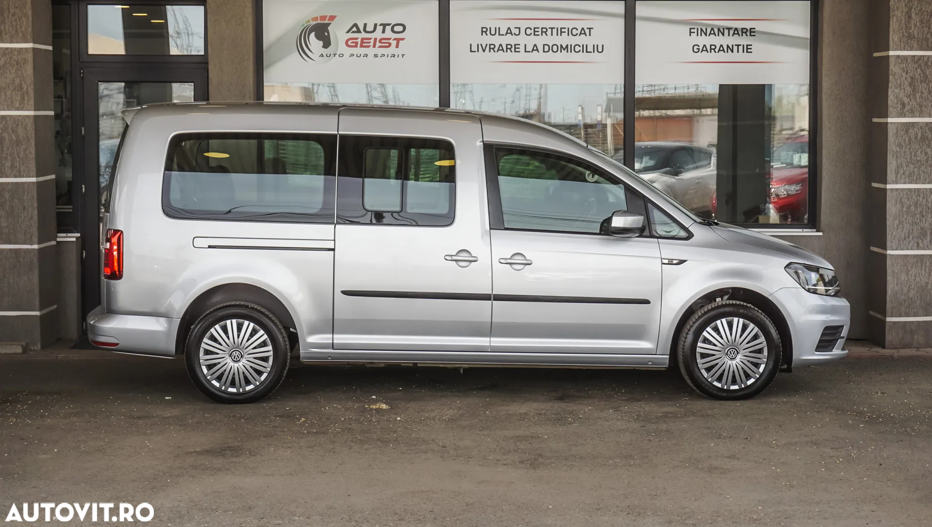 Volkswagen Caddy 2.0 TDI (7-Si.) Maxi Comfortline - 4
