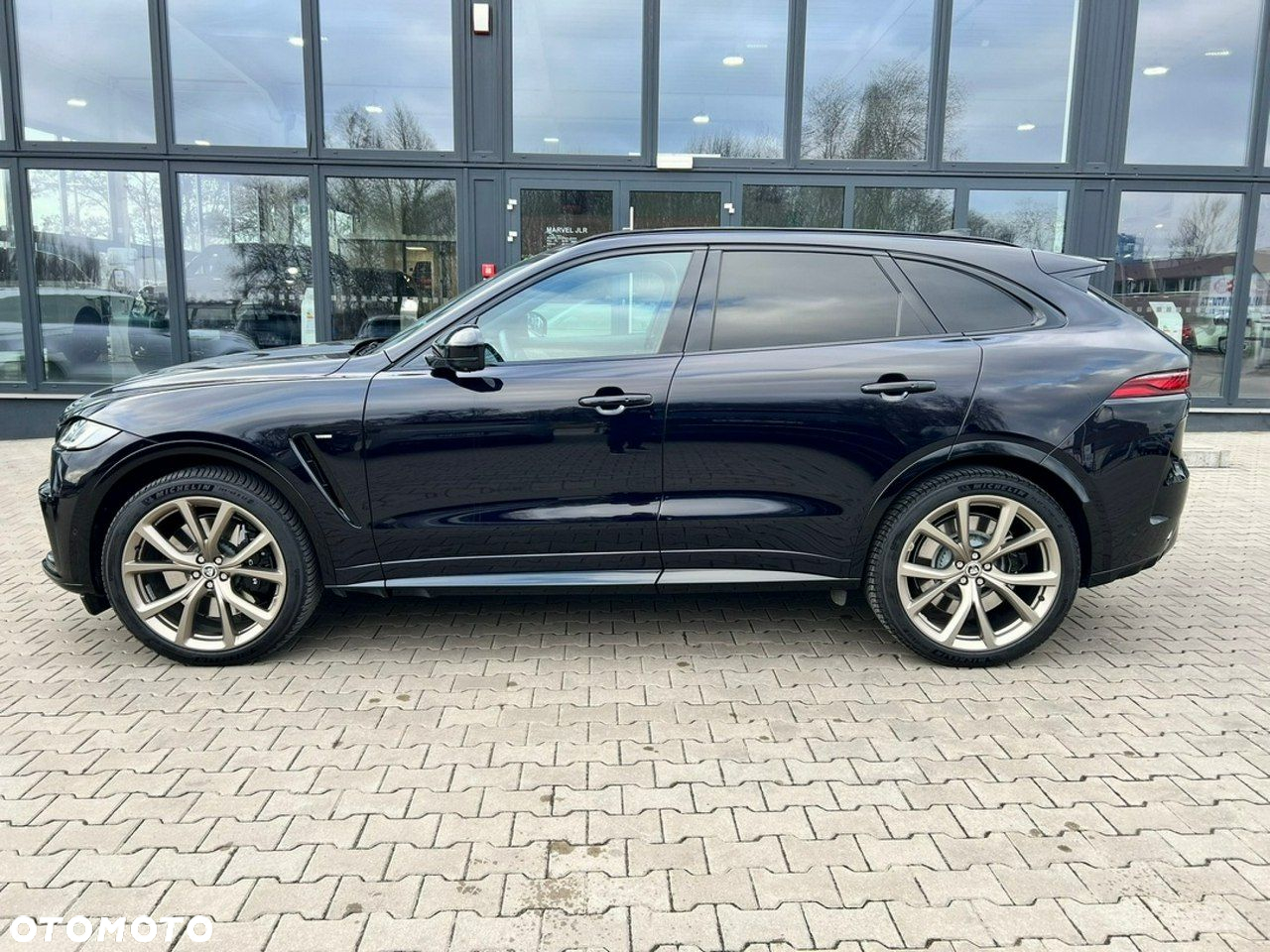Jaguar F-Pace - 9