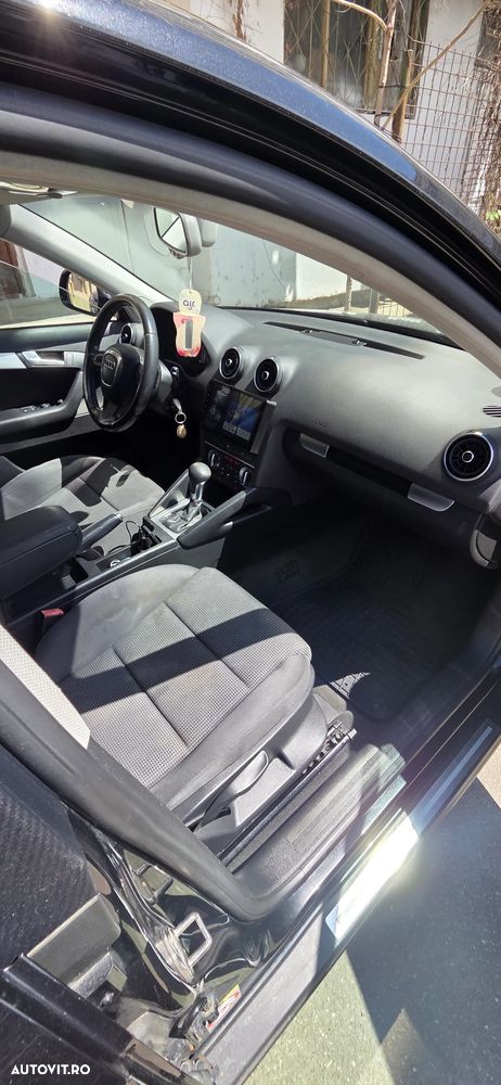 Audi A3 2.0 TDI DSG Ambition - 10