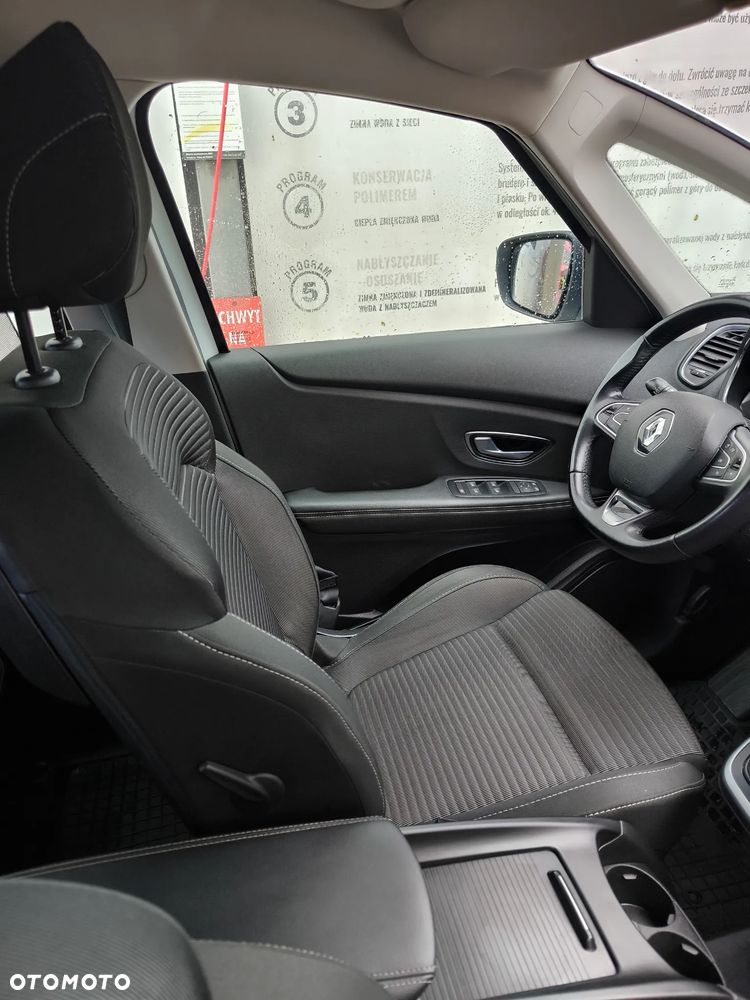Renault Scenic 1.5 dCi Energy Life EU6 - 16