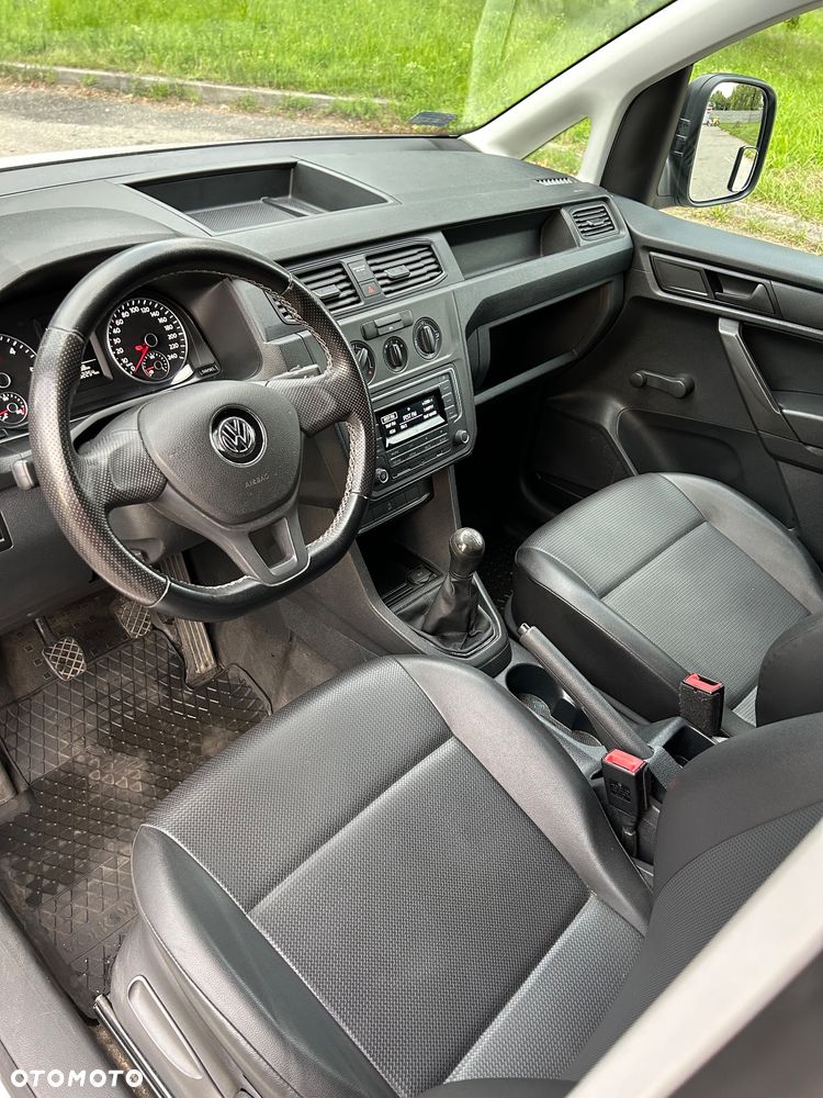 Volkswagen Caddy - 10