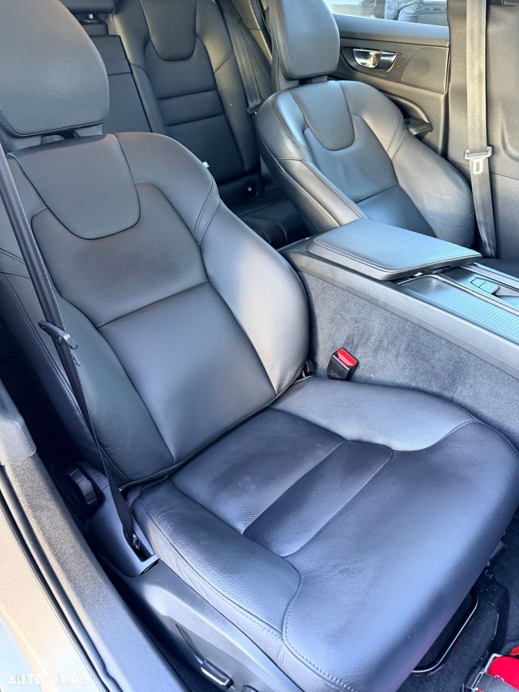 Volvo V60 D3 Geartronic Momentum - 22