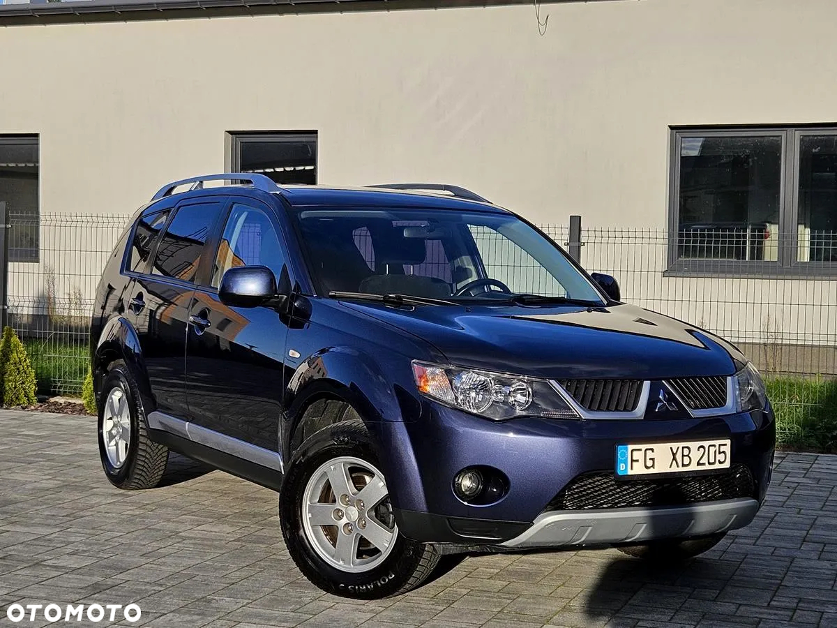 Mitsubishi Outlander 2.4 4WD Inform - 17