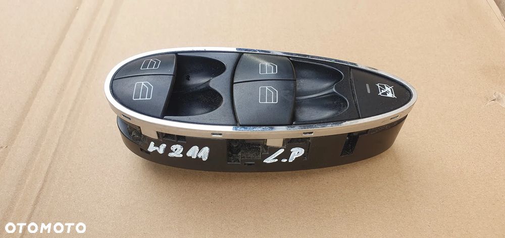 Przełącznik panel szyb lewy przód Mercedes E Klasa W211 A2118213679 - 4