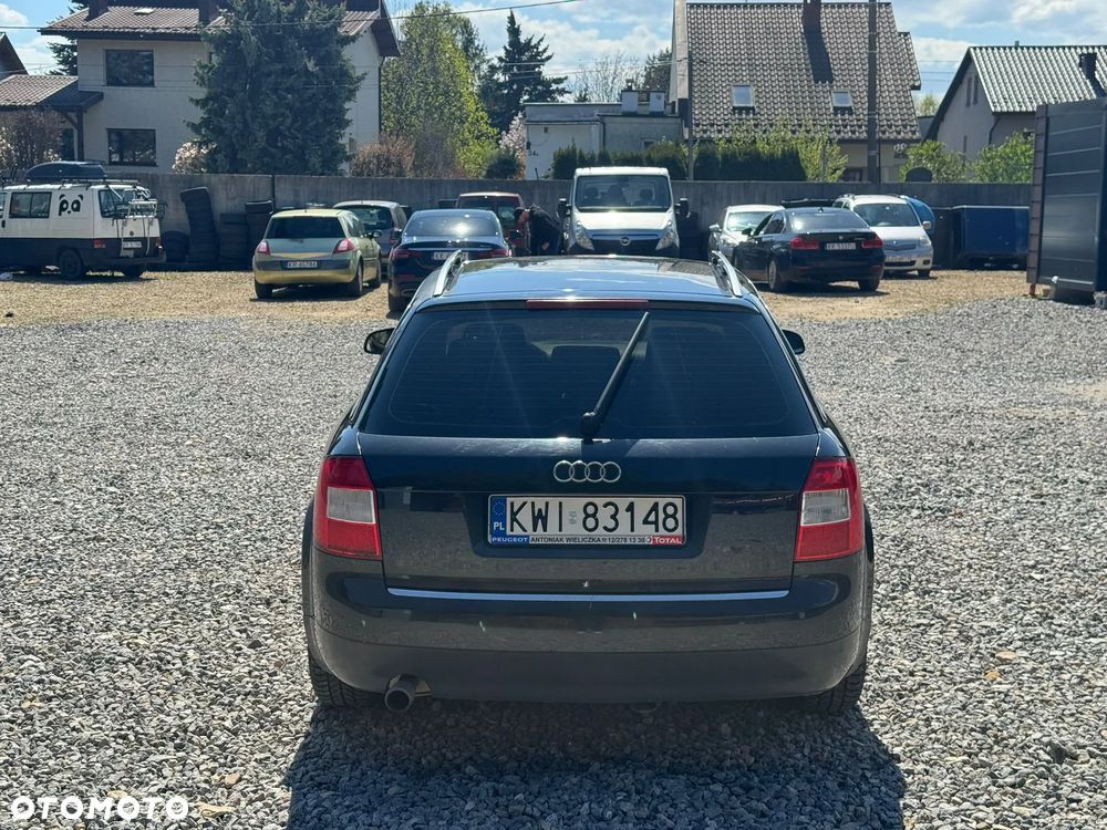 Audi A4 Avant - 6