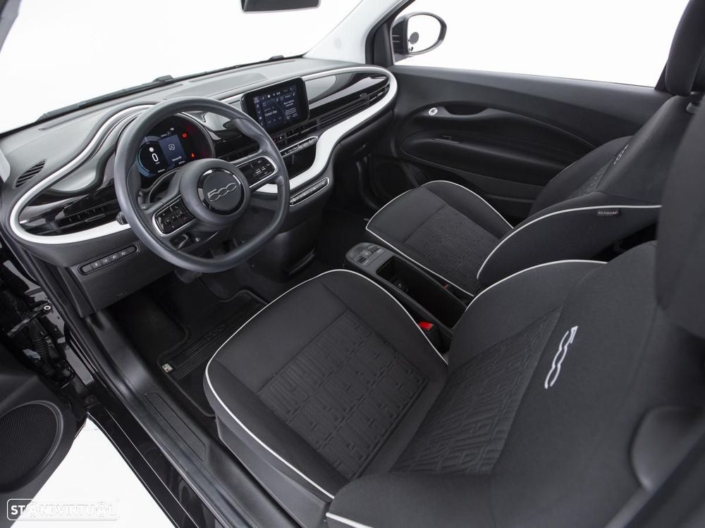 Fiat 500e Action - 9