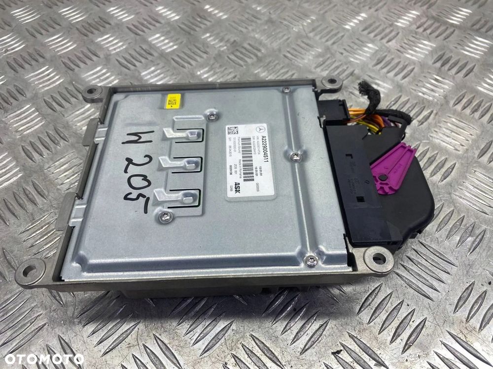 WZMACNIACZ AUDIO BURMESTER MERCEDES C W205 A2229004511 - 8