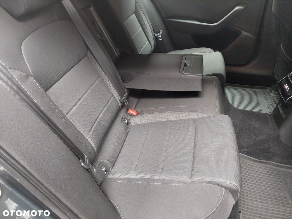 Skoda Superb 1.4 TSI ACT Ambition DSG - 28