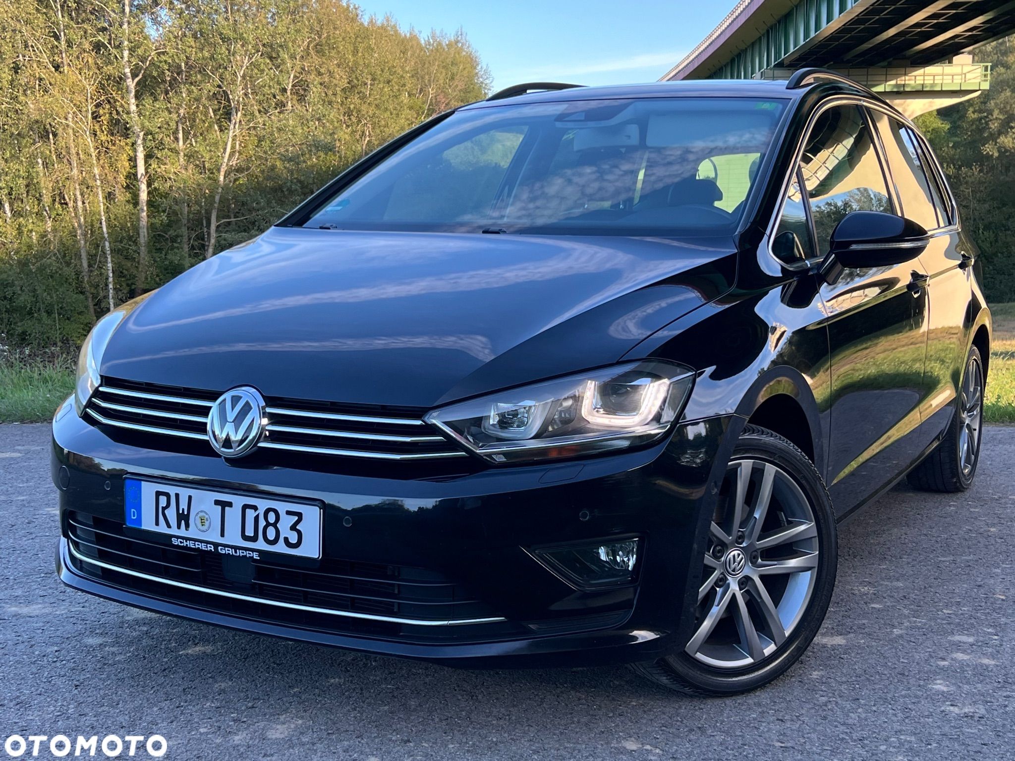 Volkswagen Golf Sportsvan - 1