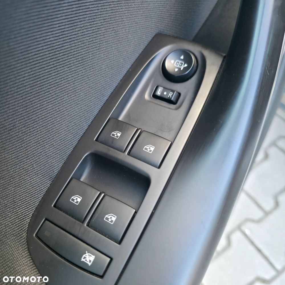 Opel Astra - 22
