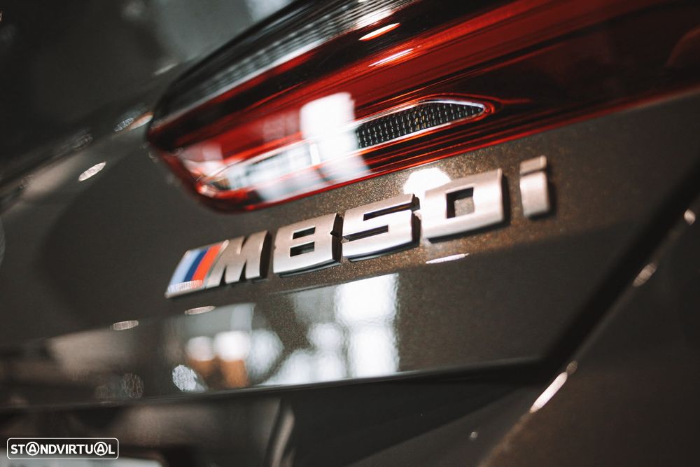 BMW M850i xDrive - 3