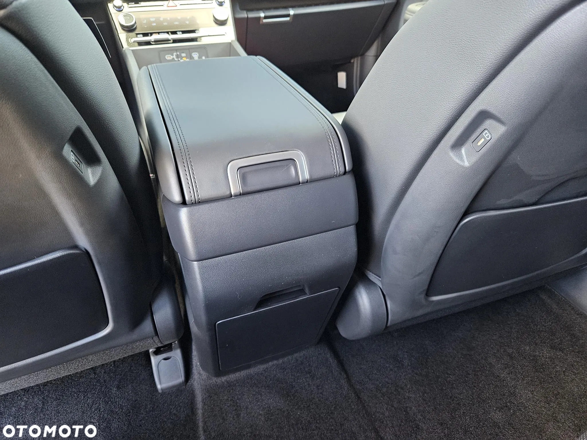 Hyundai Santa Fe 1.6 T-GDI HEV Executive 4WD - 14