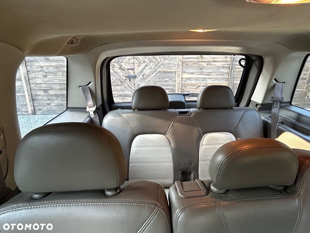 Ford Explorer 4.6 - 34