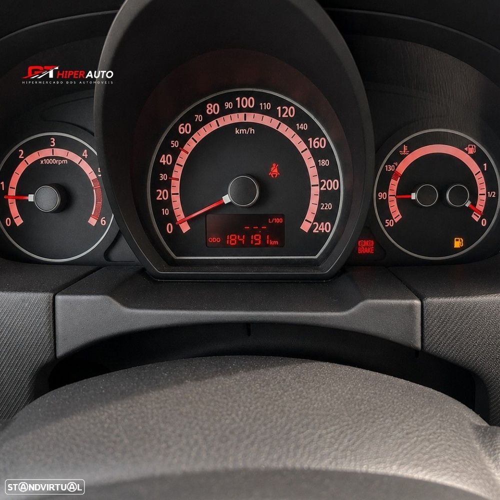 Kia Ceed SW 1.6 CRDi TX ISG - 14