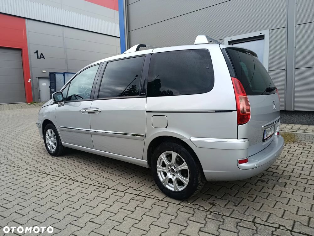 Peugeot 807 HDi 135 Premium - 6