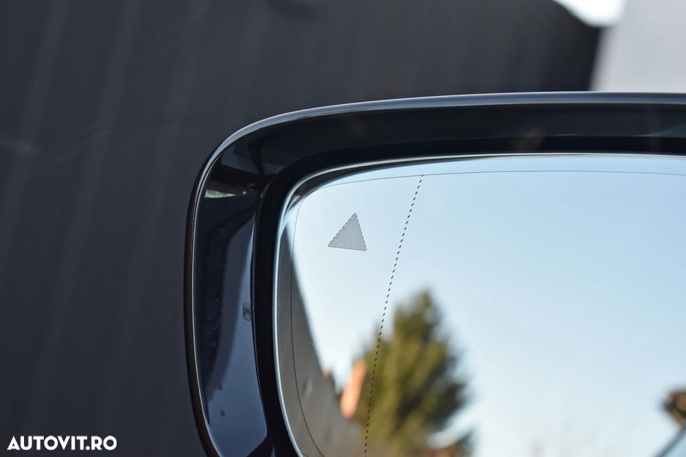 BMW Seria 3 330i Aut. Edition Luxury Line Purity - 29