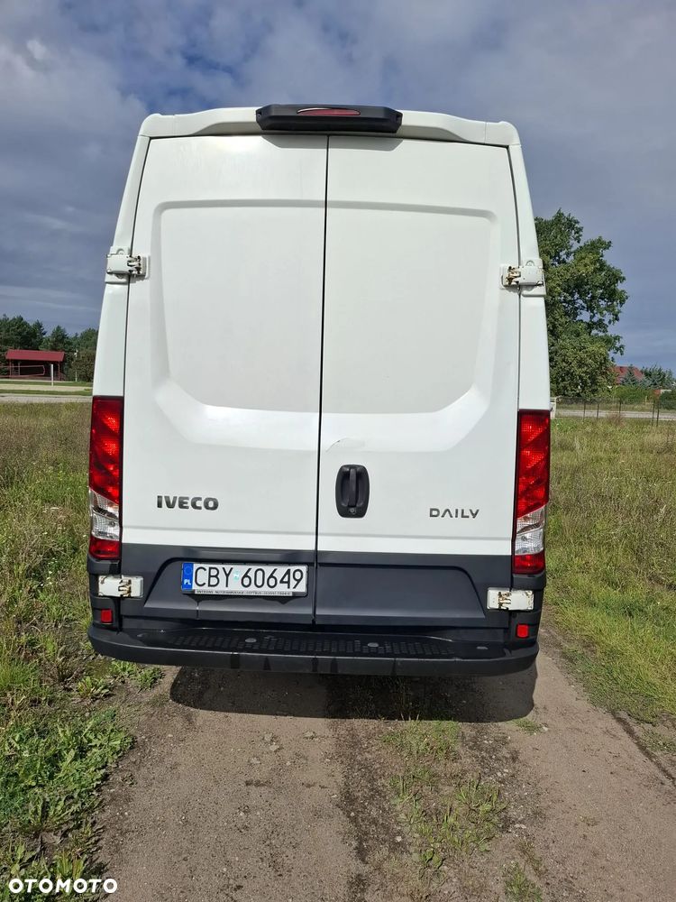 Iveco 35c17 - 7