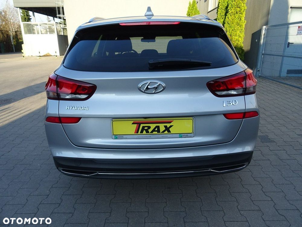 Hyundai i30 1.0 T-GDI Comfort DCT - 6
