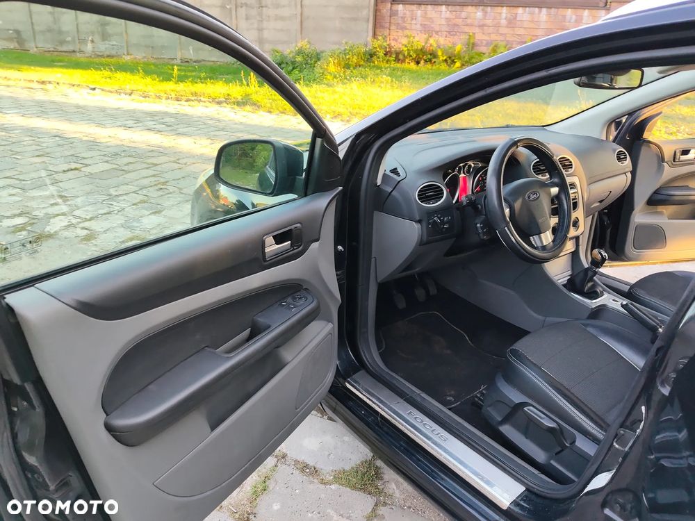 Ford Focus 1.6 TDCi Silver X - 23