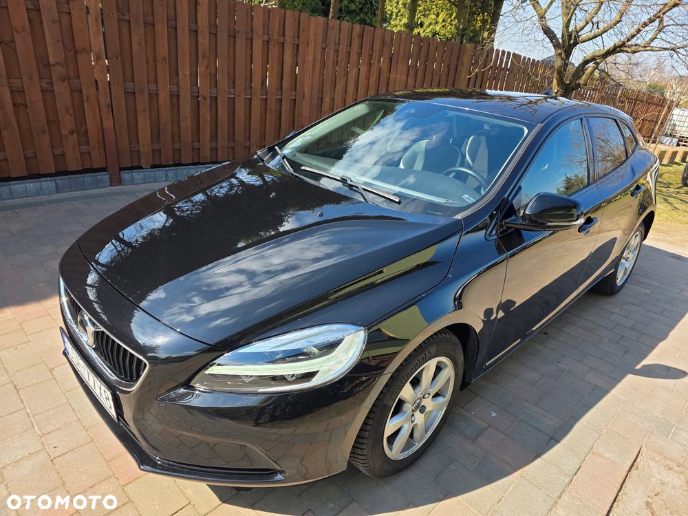 Volvo V40 T2 Inscription - 9