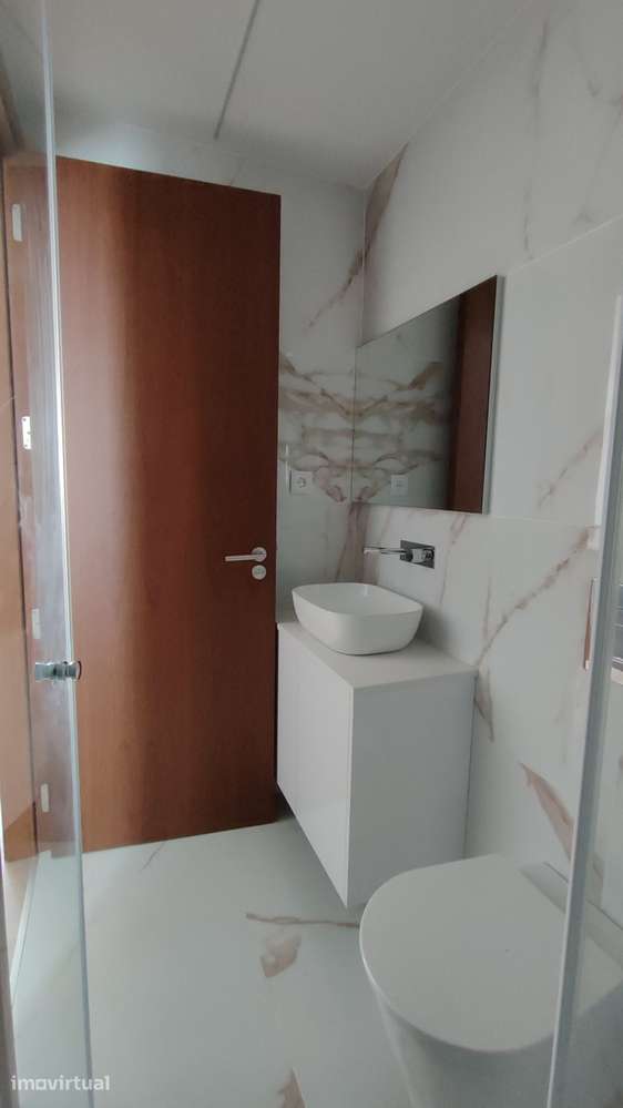 Apartamento T2 Duplex no Centro de Viana do Castelo para arrendar - Grande imagem: 5/28
