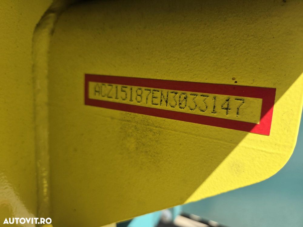 Ammann ARS110, 14,7tone, 25ore-NEFOLOSIT, latime rola 2,1m, motor Deutz 135CP, Declaratie CE, produs in GERMANIA, garantie 1 an, Aer cond, Antifurt, lung 5,9m, FULL OPTION, posibilitate leasing 4 ani, PROMOTIE 84.900 EUR+Tva - 14