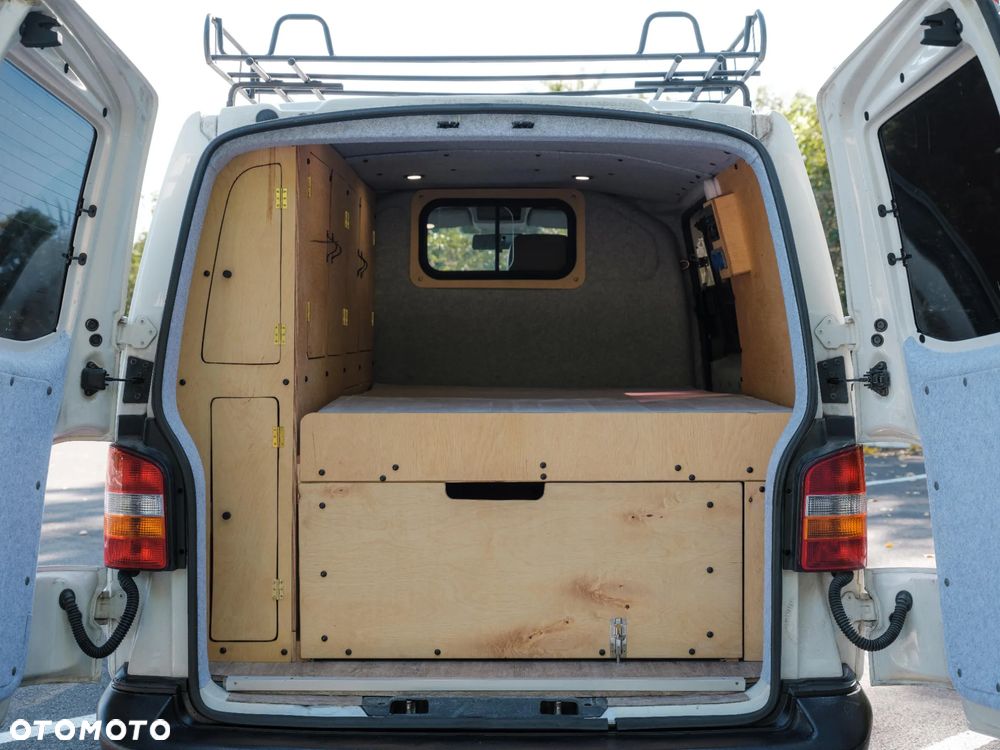 Volkswagen Transporter T5 - 7