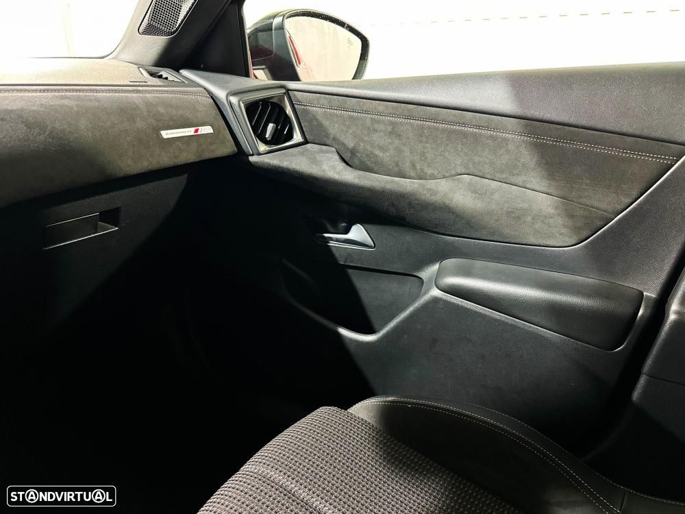DS DS3 Crossback E-TENSE PERFORMANCE LINE + - 48