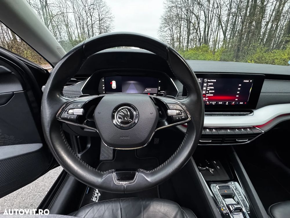 Skoda Octavia Combi 2.0 TDI DSG Exclusive Plus - 30