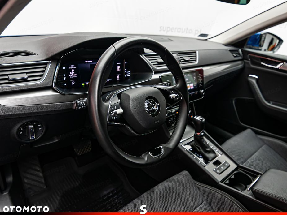 Skoda Superb 2.0 TDI SCR 4x4 Style DSG - 11